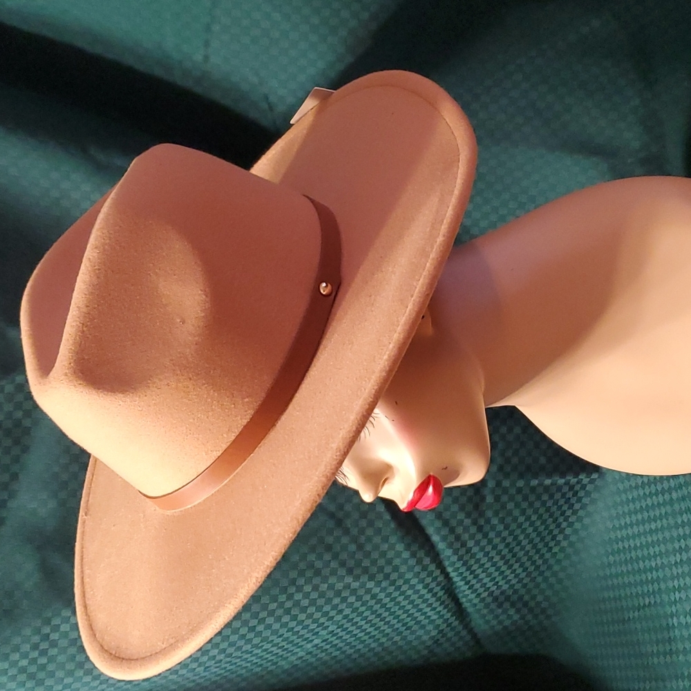 Tan BOHO FLANNEL HAT